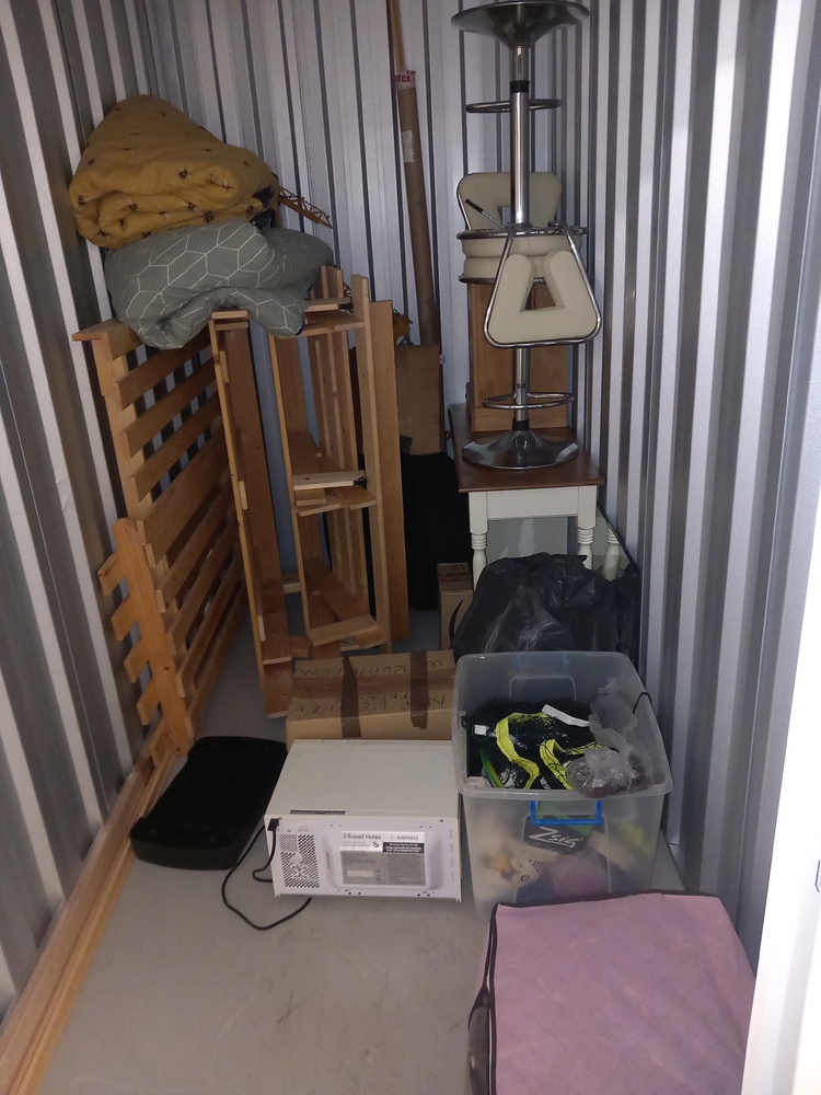 Storage King Maidstone storage facility unit auction IB-8185