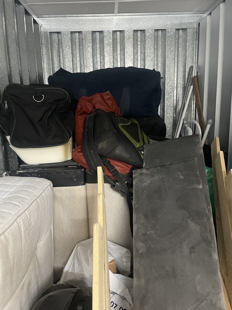 Charlton storage facility unit auction IB-6292