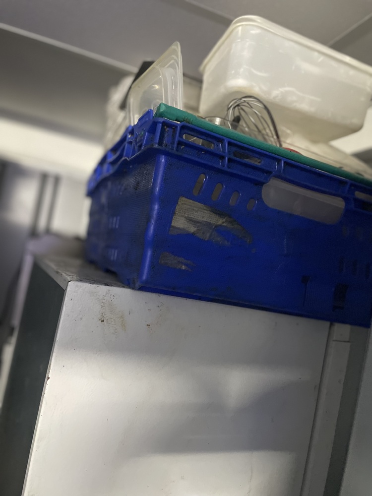 Bow Storage auction IB-7203