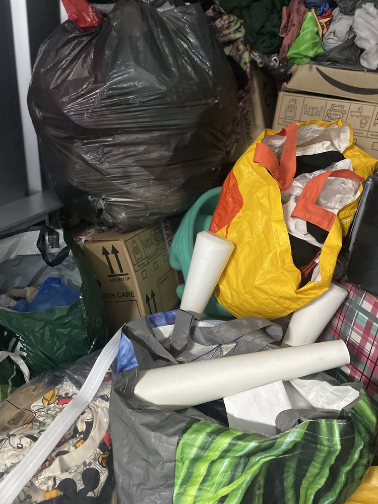Bow Storage Unit auction IB-6206