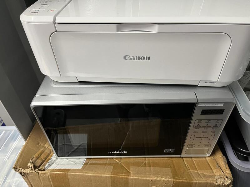 Altrincham Self storage unit auction IB-7263