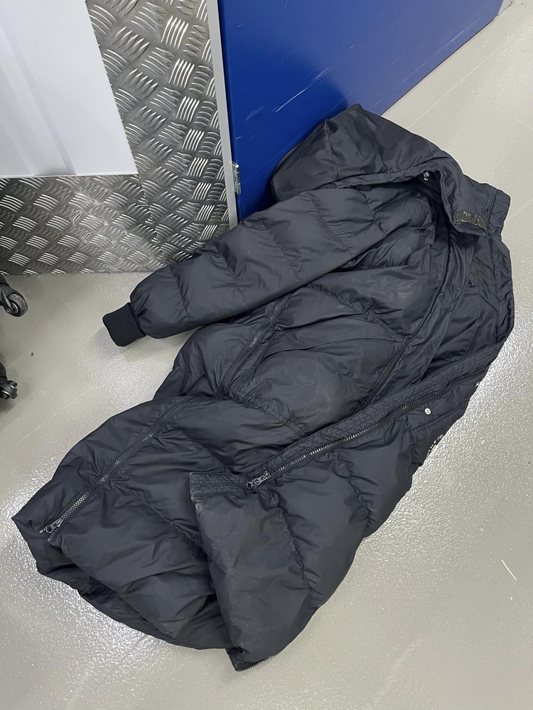Altrincham storage facility unit auction IB-7263 16