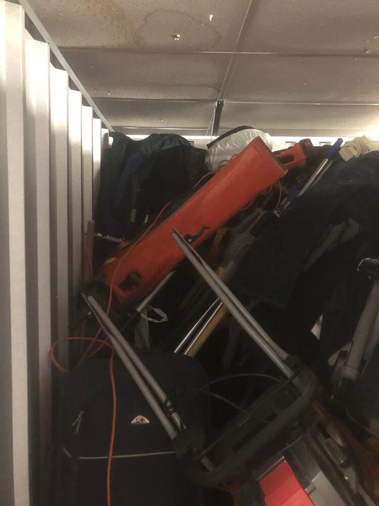 Orpington Storage auction IB-4299
