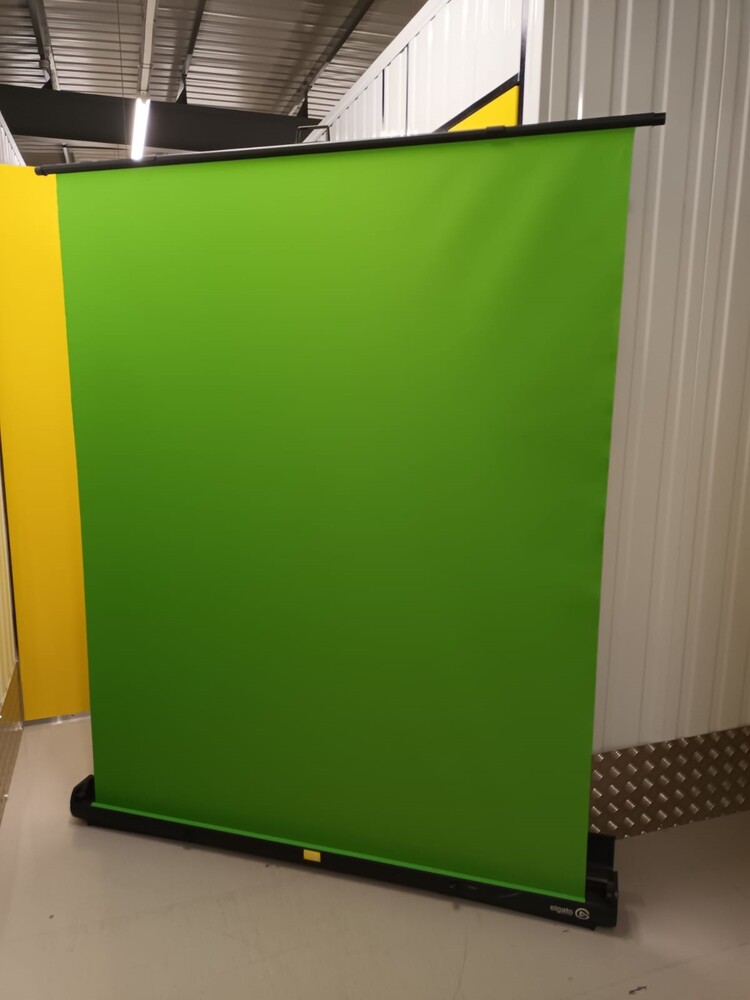 IBidOnStorage co uk Viking Self Storage Auction 16625598062076 ibidonstorage-co-uk-viking-self-storage-auction-16625598062076