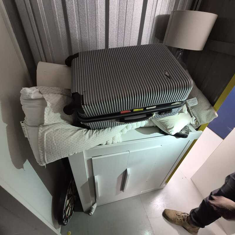 Paisley Storage auction IB-6230 20