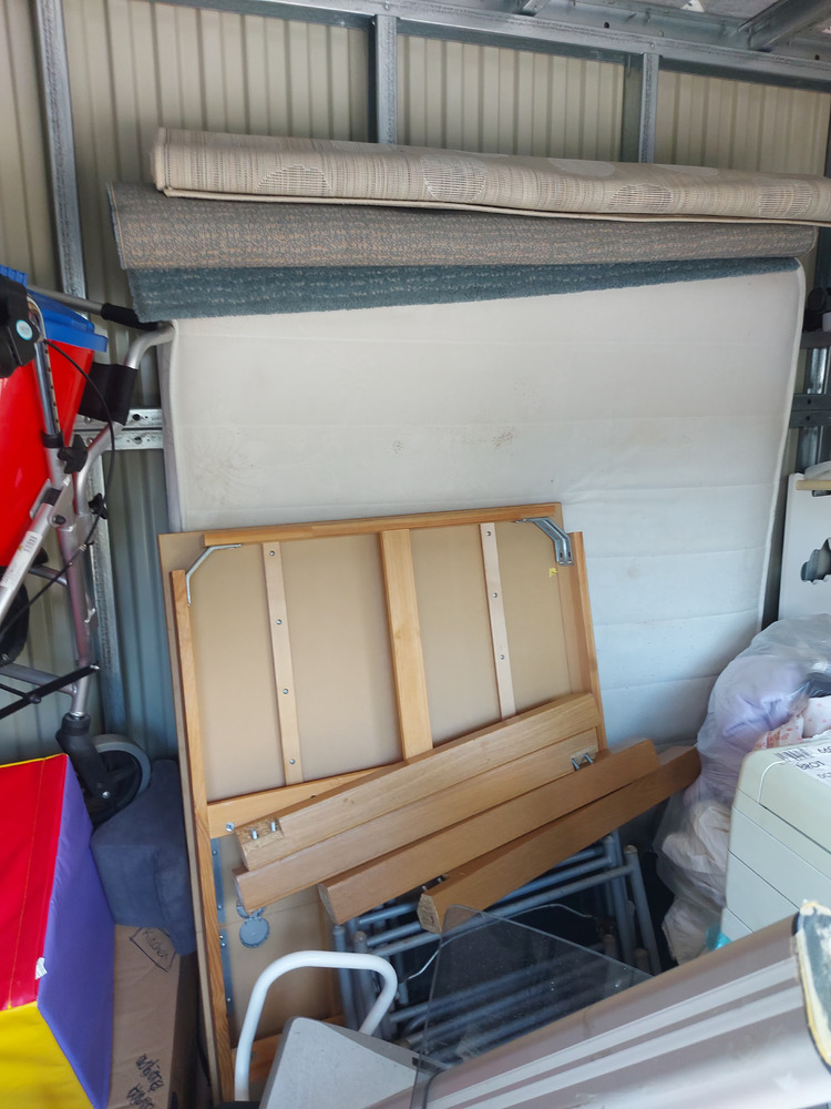 Private Auction - Ashfield storage facility unit auction IB-6889 16