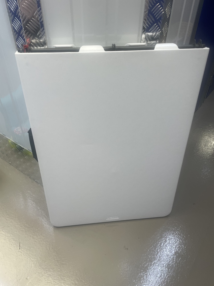 Slough storage facility unit auction IB-3512