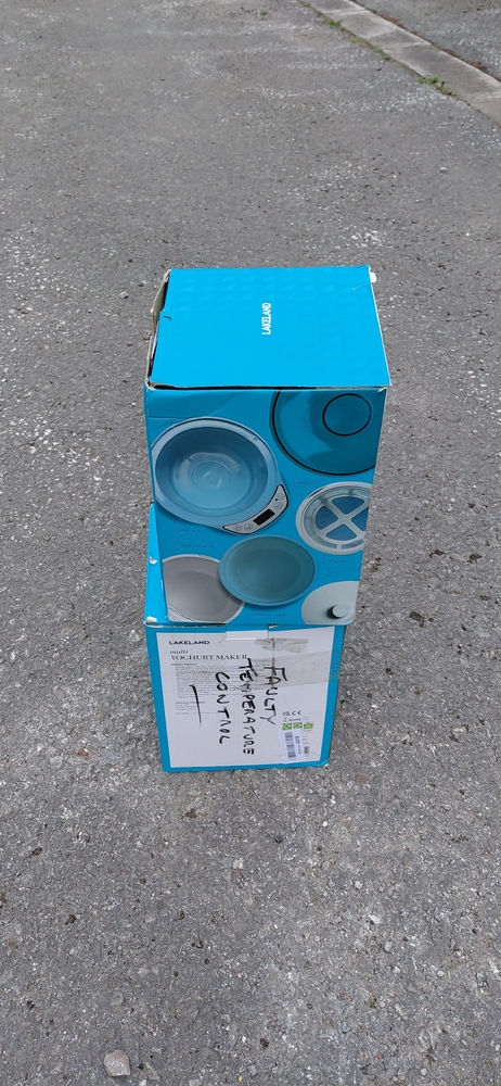 Cuboid Self Storage Hull Storage auction IB-7024 60