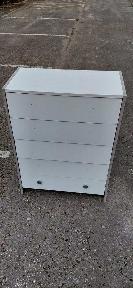 Cuboid Self Storage Hull Self storage unit auction IB-7024 63