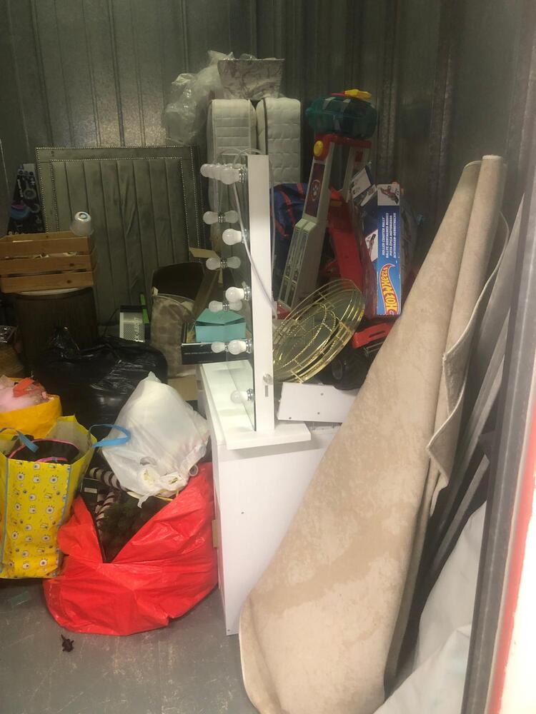 Orpington storage facility unit auction IB-5064