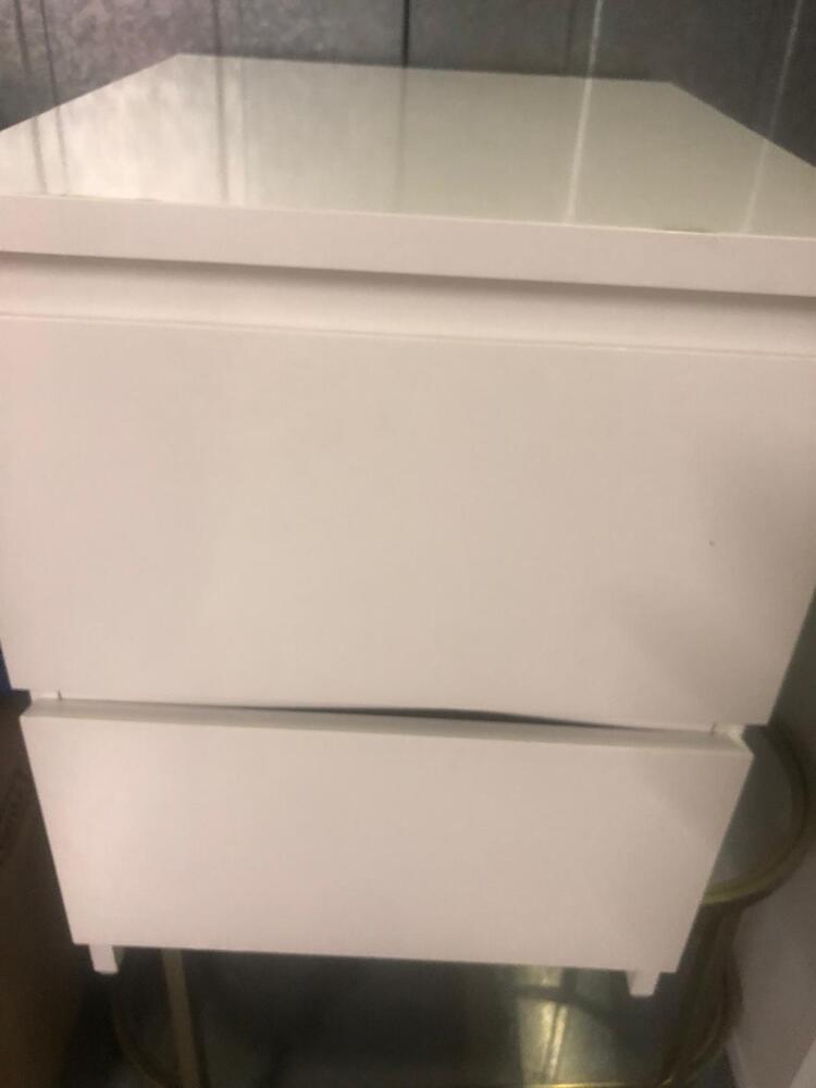 Orpington storage facility unit auction IB-5064 36