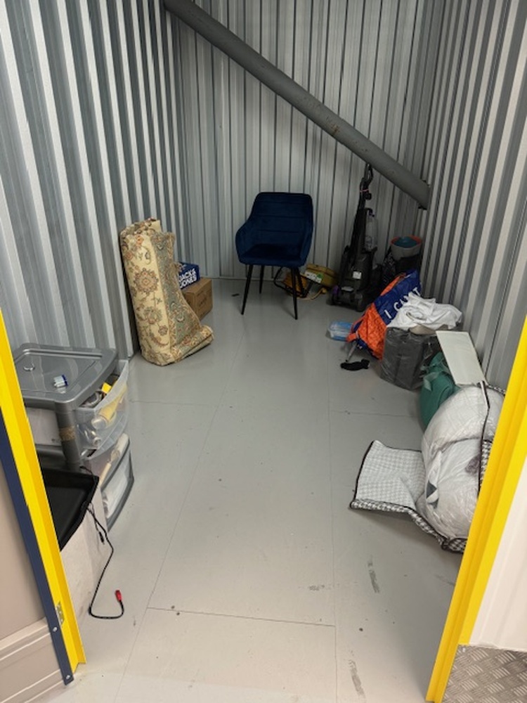 ROCHDALE Self storage unit auction IB-2265