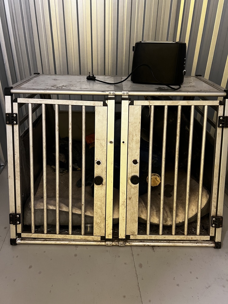 The Storage Team York Storage Unit auction IB-6110