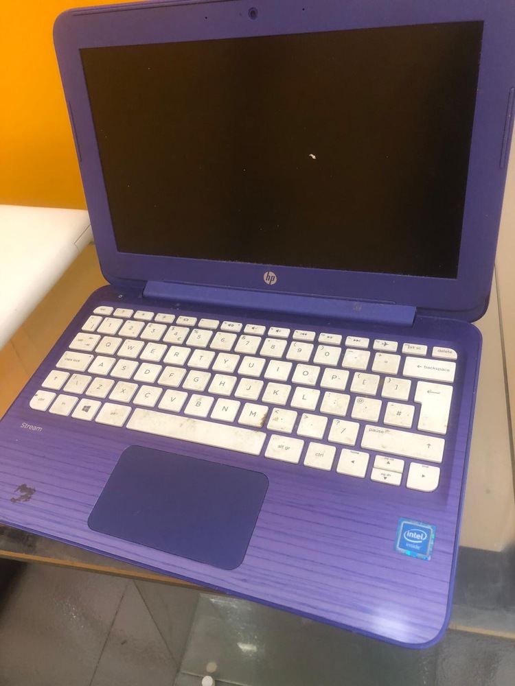 Charlton Self storage auction IB-3187 14
