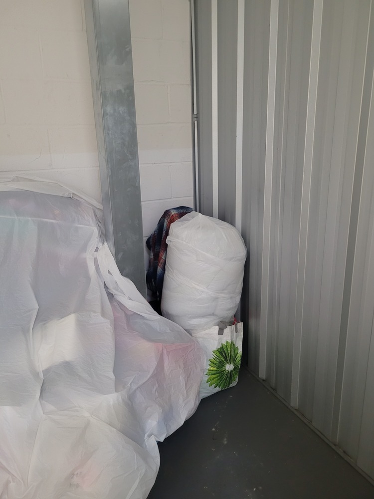 StorageMart Worthing Storage auction IB-7721