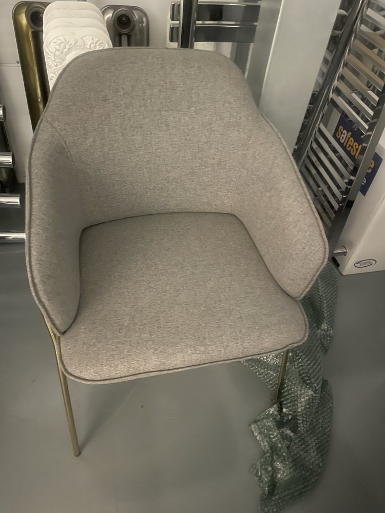 New Southgate (Bounds Green) Storage auction IB-3852 10