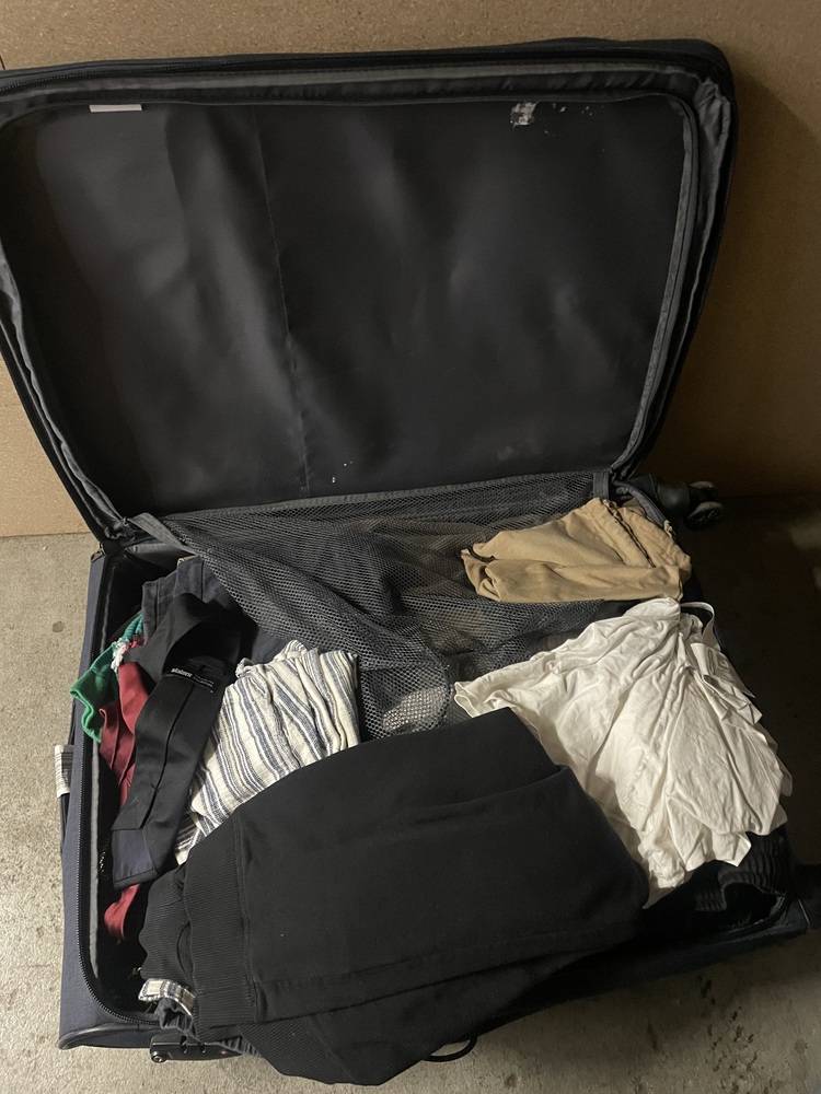 Wimbledon Self storage auction IB-6358