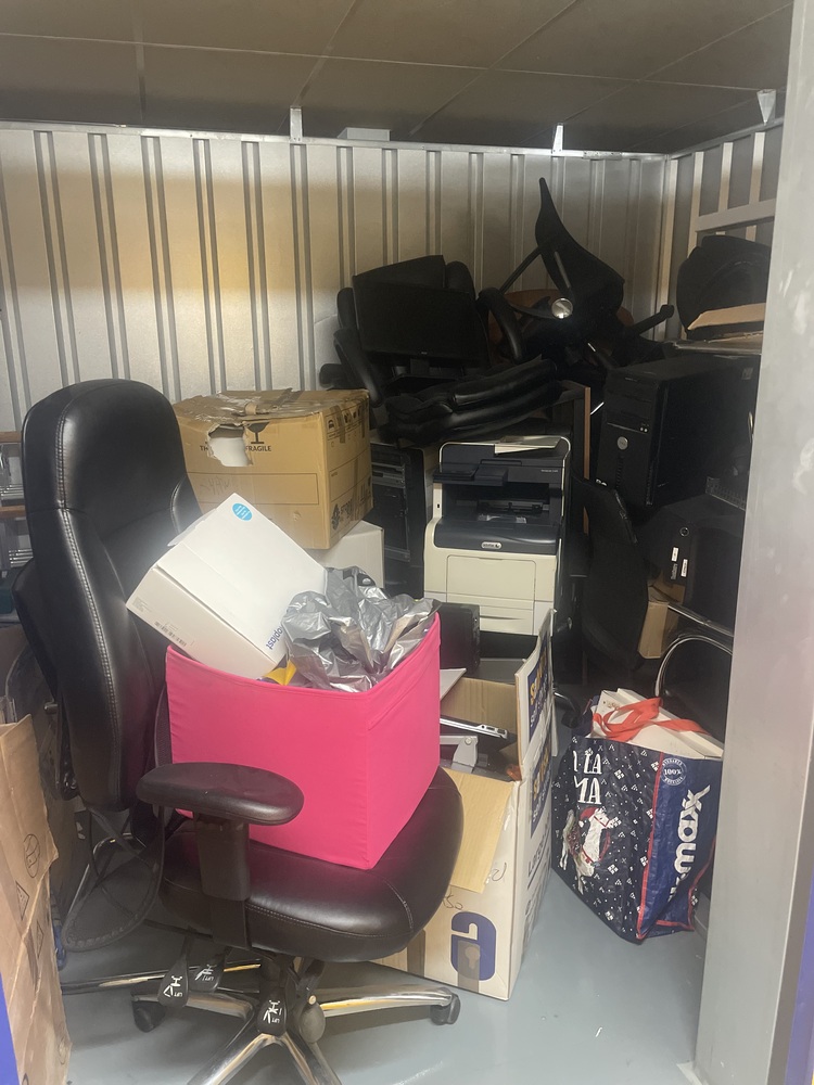 Clapham Self storage auction IB-6197