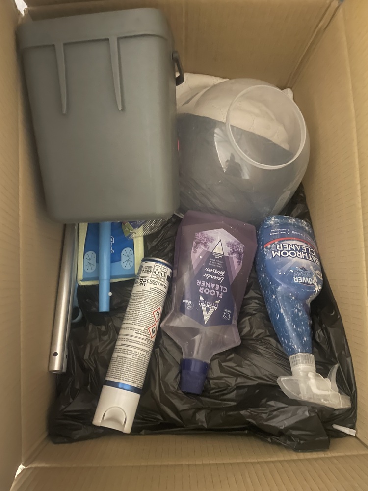 Crystal Palace Storage auction IB-5116