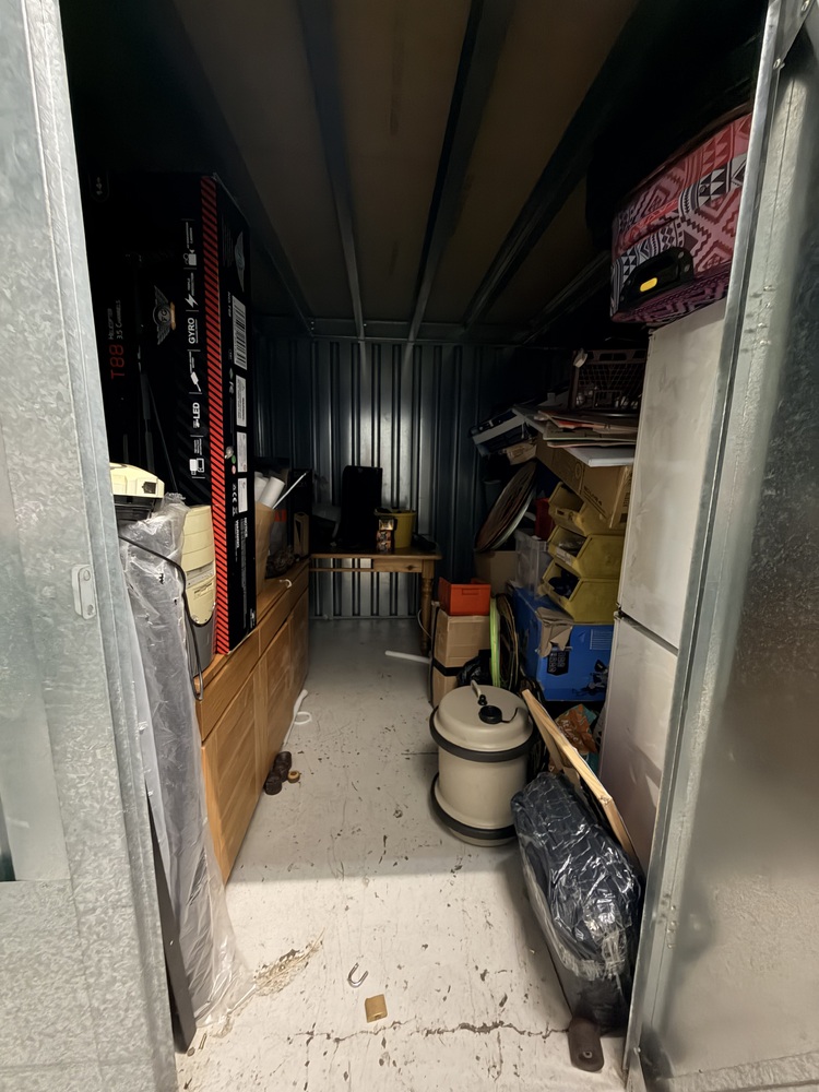 StorageMart Brighton (Hyde Business Park) Storage auction IB-4579