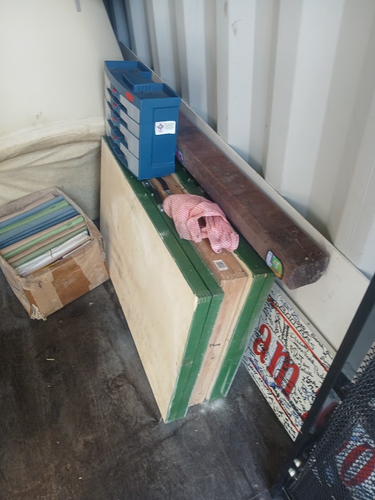 Chester 1 storage facility unit auction IB-5906