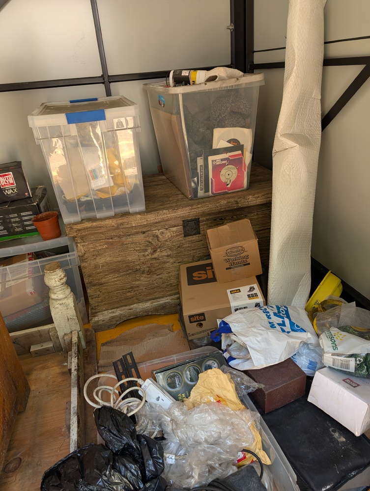 StorageMart Brighton (Stevenson Rd) Self storage auction IB-7763