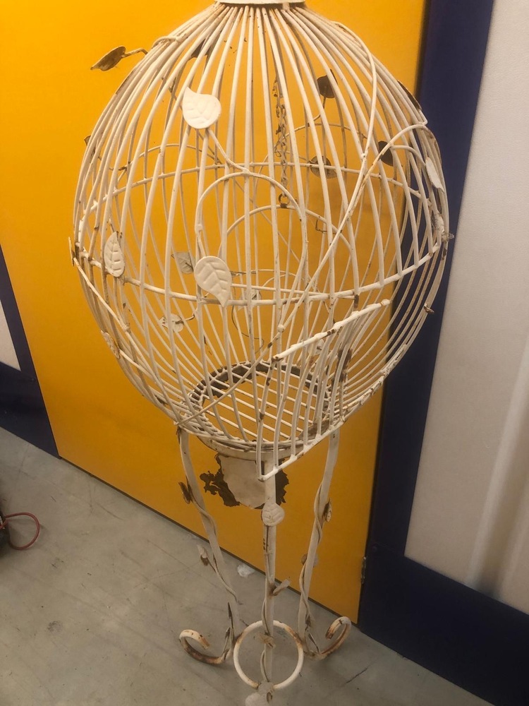 Guildford Self storage facility auction IB-5159