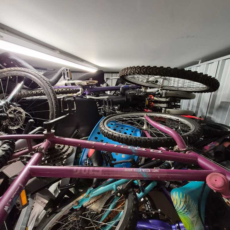 Paisley Storage Facility auction IB-7194
