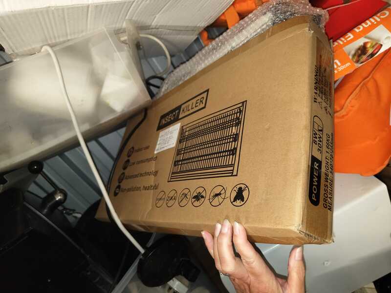 BLACKBURN Self storage unit auction IB-4026