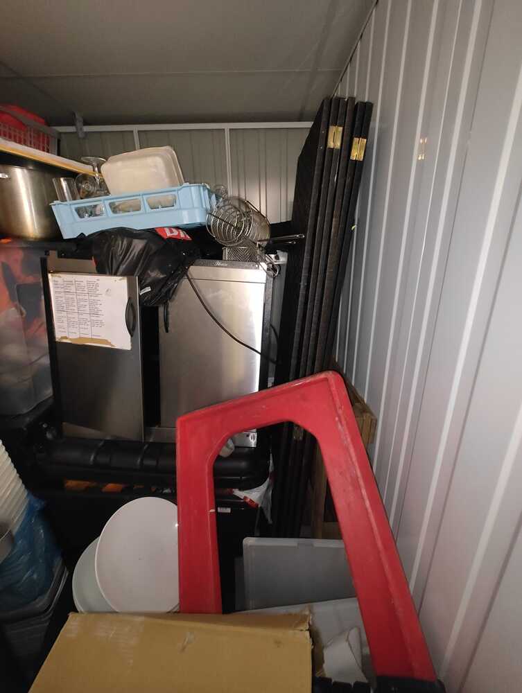BLACKBURN Self storage auction IB-4026