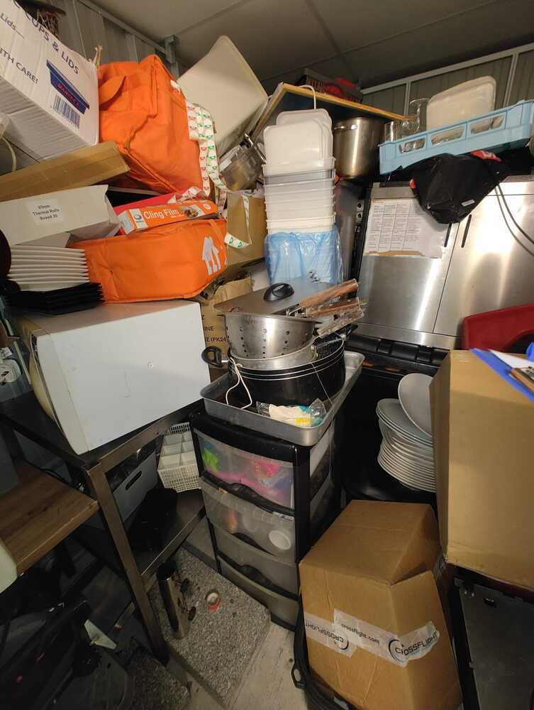 BLACKBURN Storage auction IB-4026 20