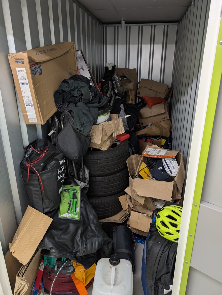 StorageMart Newhaven Storage auction IB-9284