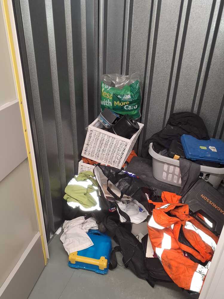 Swadlincote Storage Unit auction IB-6537