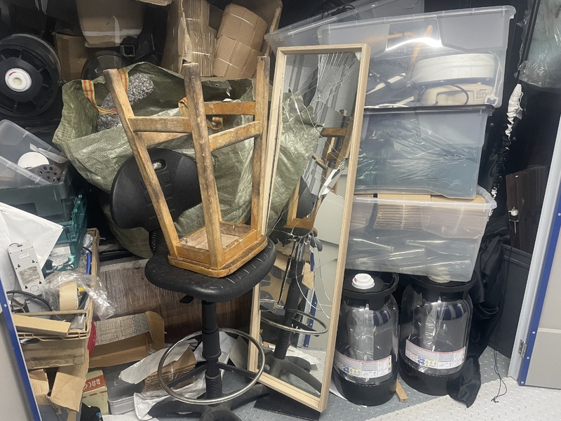 Bow Storage Unit auction IB-5825