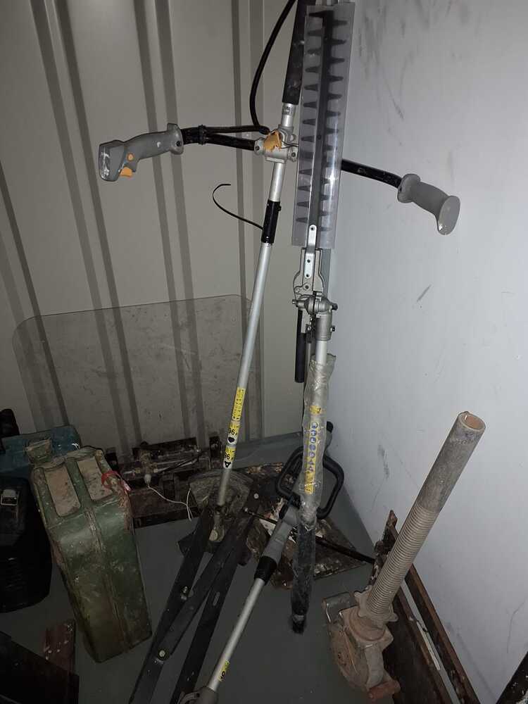 Wigan Storage Unit auction IB-6015