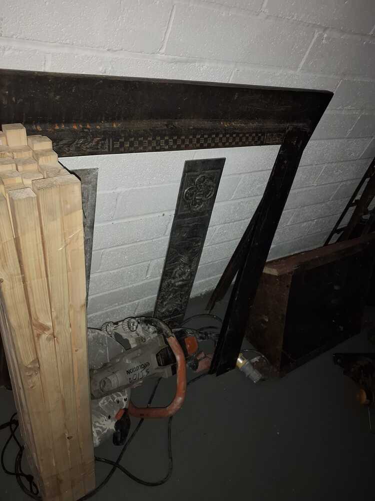 Wigan Self storage unit auction IB-6015