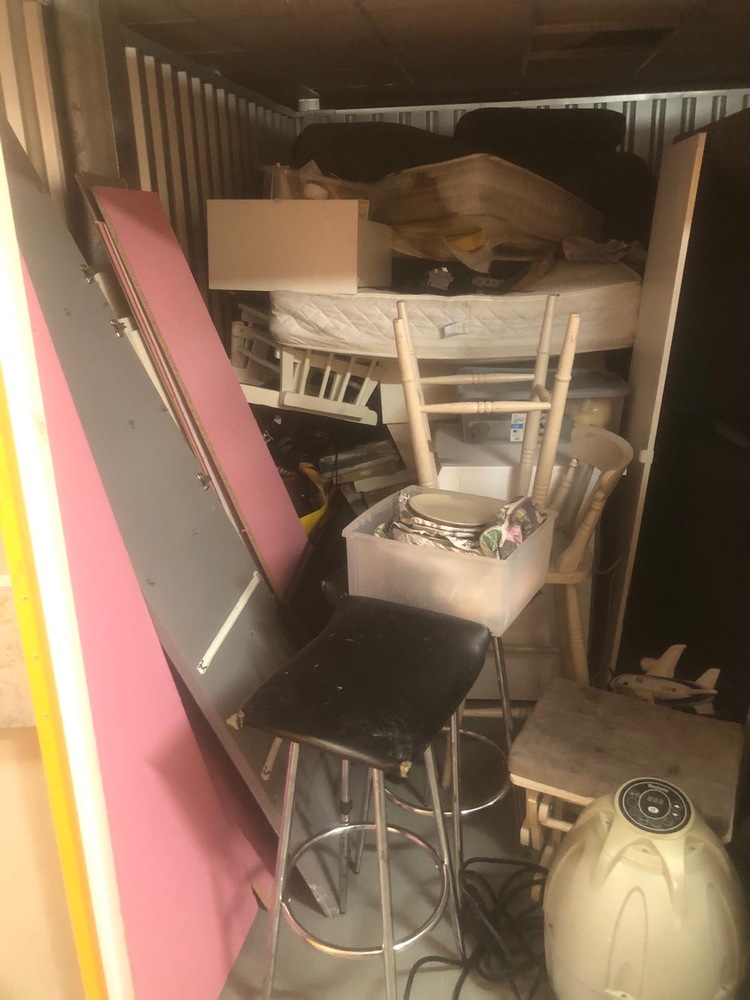Redhill Self storage unit auction IB-7900
