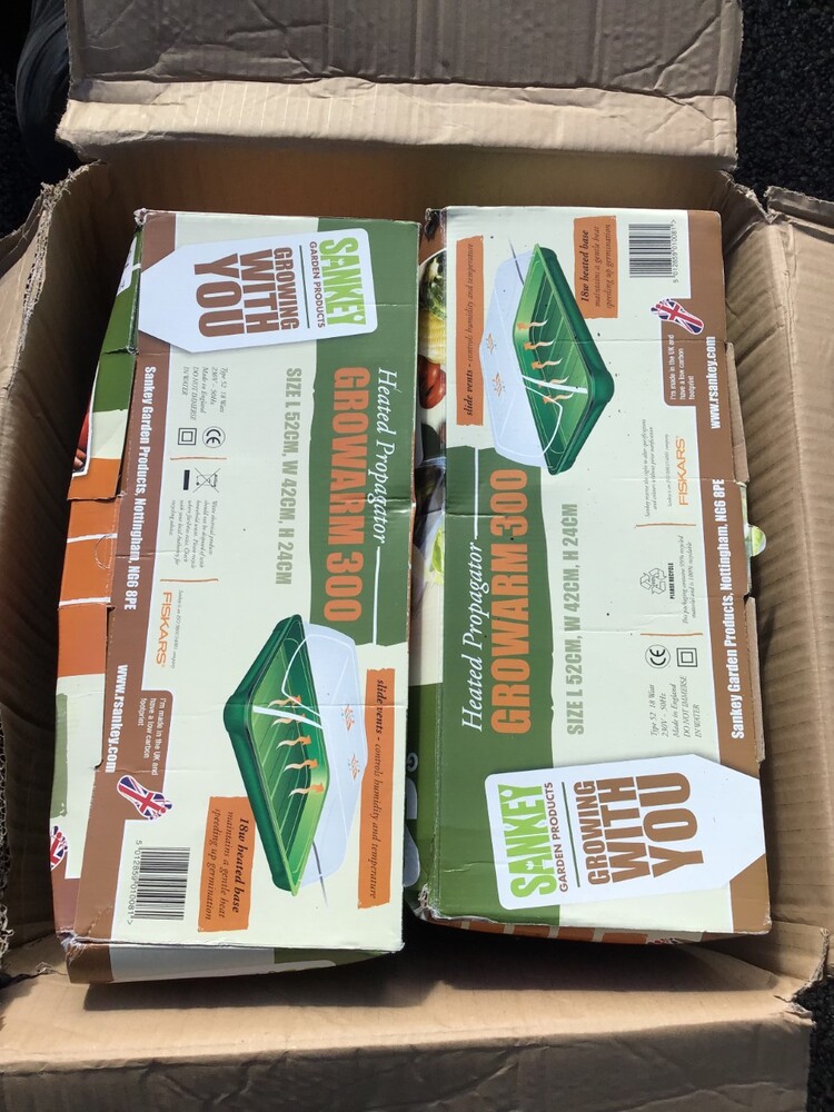 iBidOnStorage.co.uk Storage Vault Auction 16632556413971