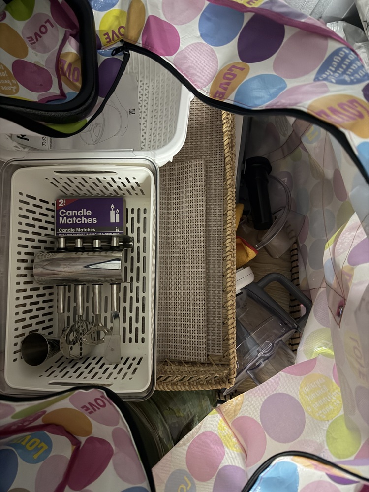 Edgware Storage auction IB-6210