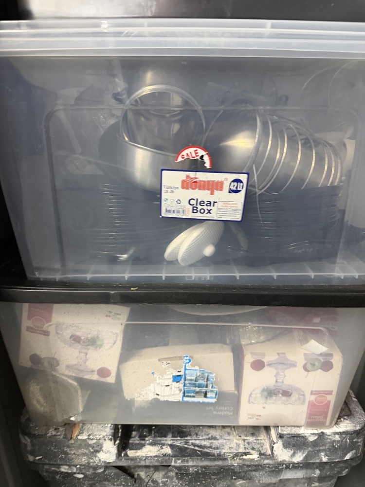 Edgware Self storage facility auction IB-6210