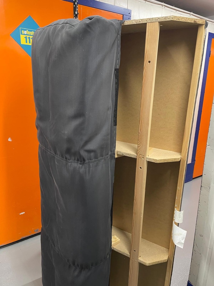 Swanley Storage Unit auction IB-8291
