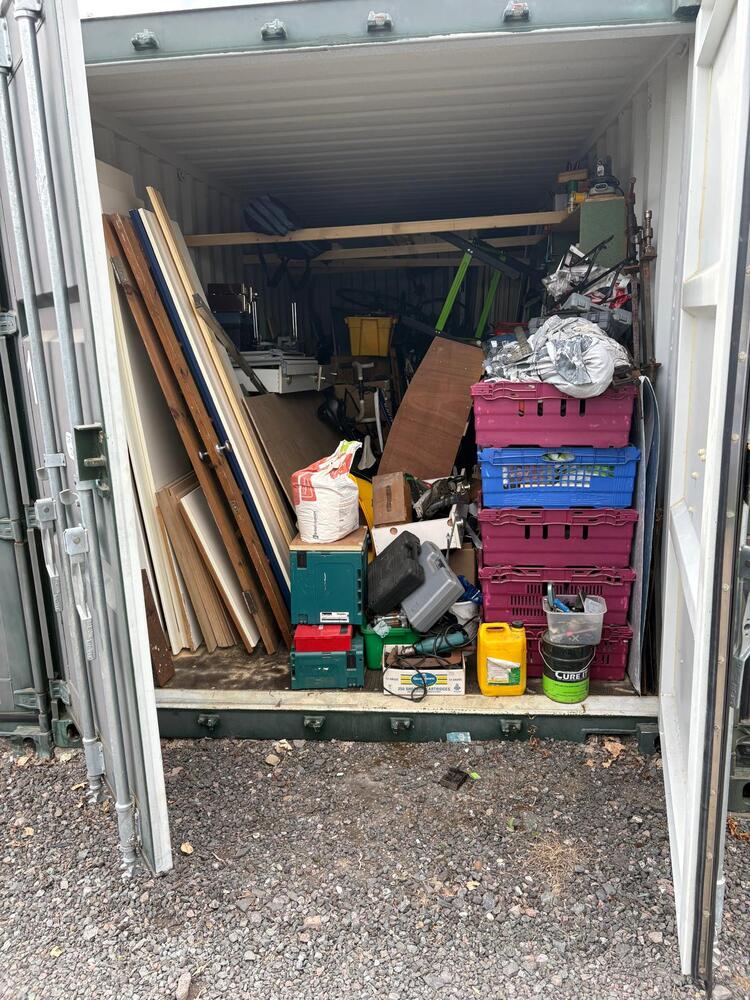Leicestershire Storage auction IB-2886