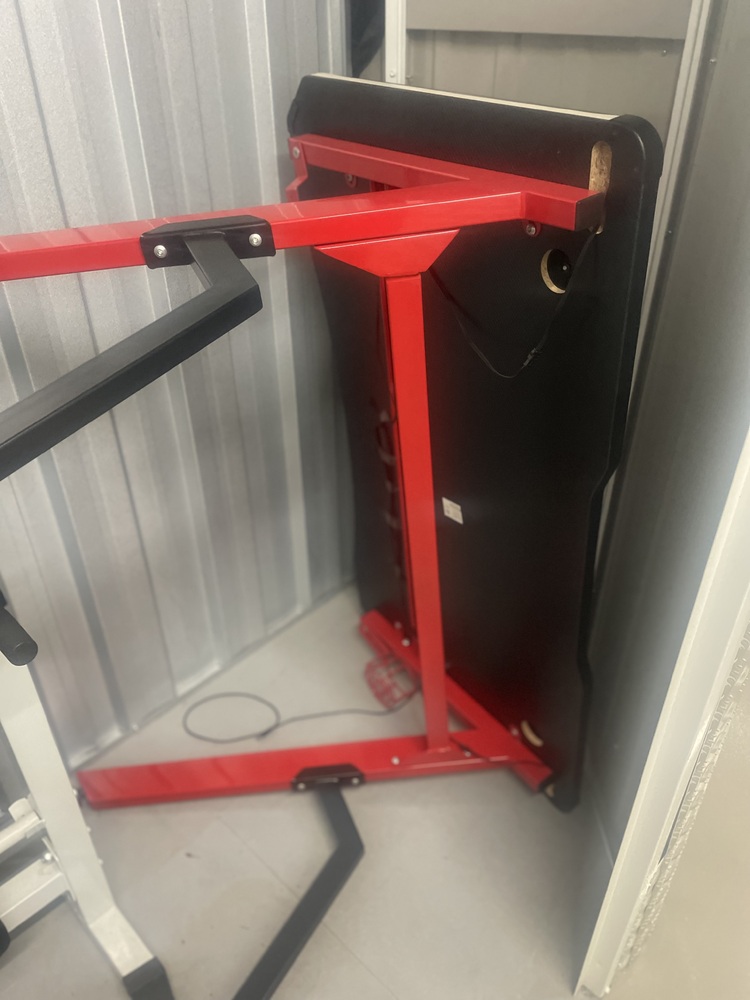 Heathrow Storage Facility auction IB-1102