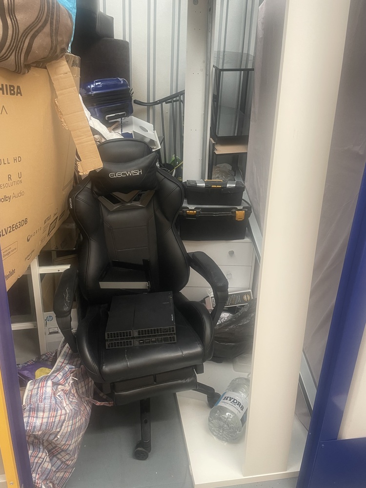 Crystal Palace Storage auction IB-2611