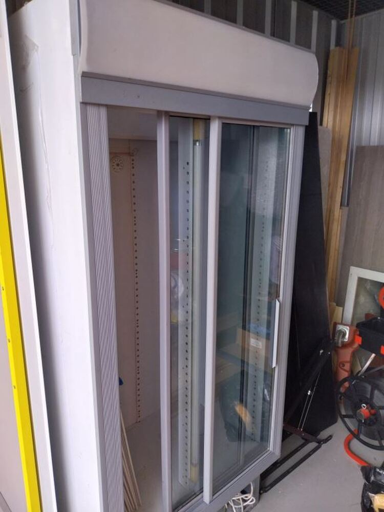 Storage Giant Telford Storage Unit auction IB-8646