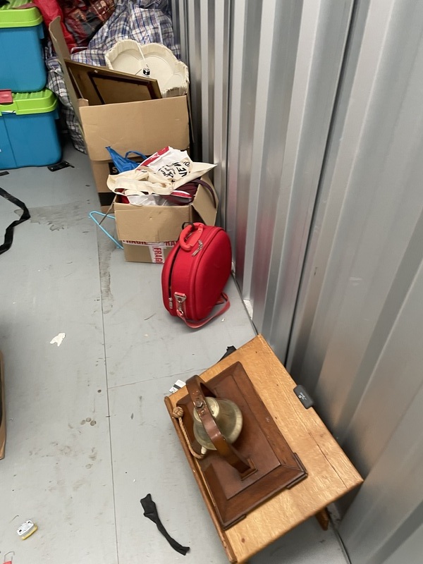 iBidOnStorage.co.uk StorageMart Auction 16636698548906