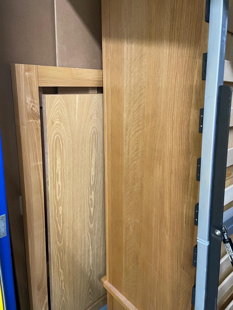 Wood Green Self storage unit auction IB-3065