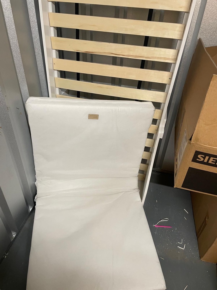 Chingford Self storage auction IB-9478 14