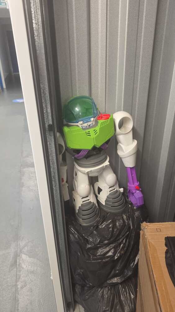 GB Storage Ltd Self storage unit auction IB-2110 13
