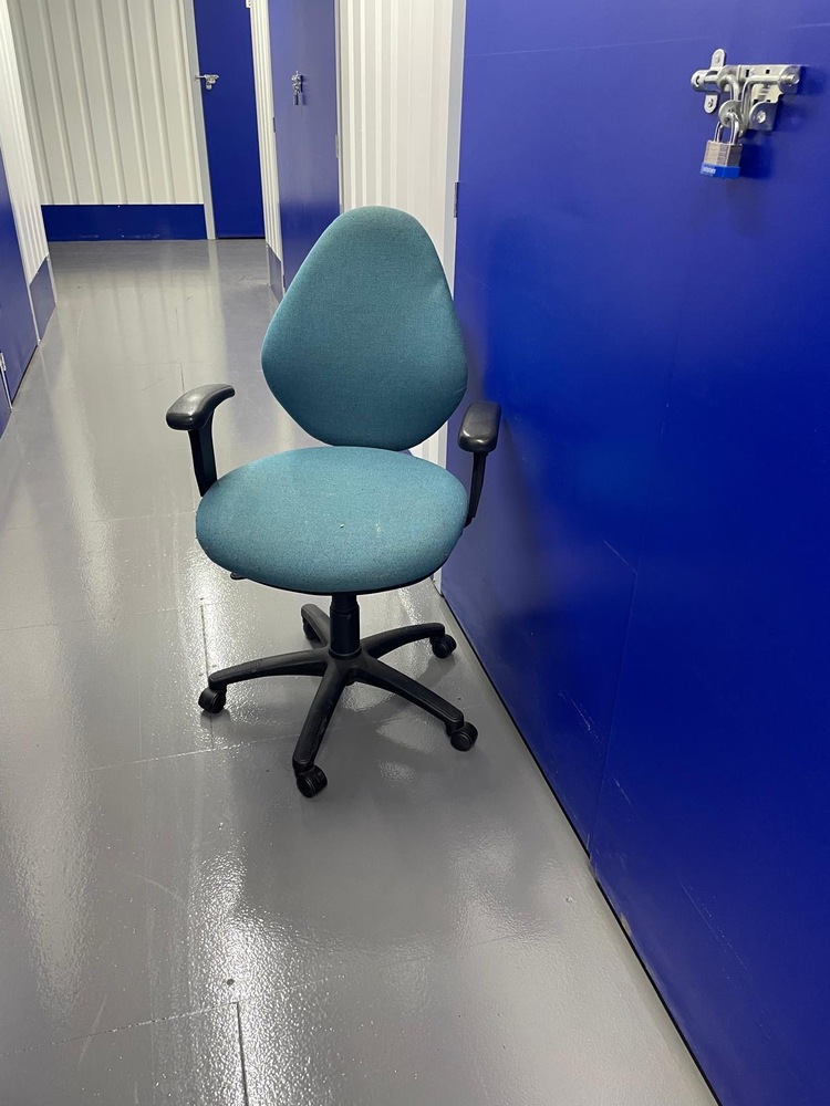 New Southgate (Bounds Green) Storage Unit auction IB-2385 12
